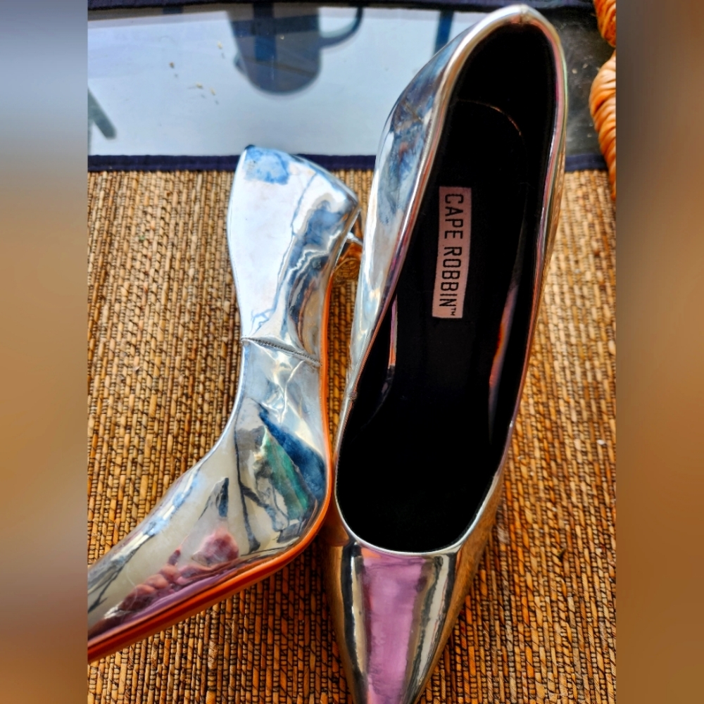 Silver Pumps